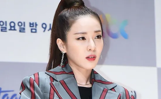 Sandara Park (2NE1) tiết lộ từng mắc chứng ám ảnh sợ xã hội hậu tan rã