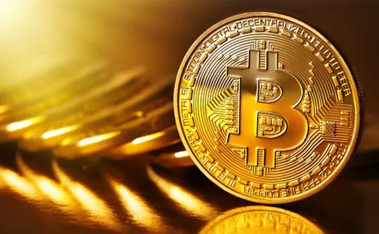 Giá Bitcoin tăng vọt lên trên 31.000 USD