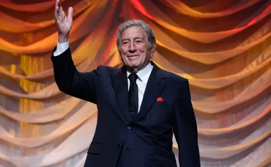 Danh ca huyền thoại Tony Bennett qua đời