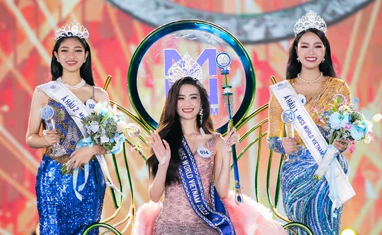 Huỳnh Trần Ý Nhi đăng quang Miss World Vietnam 2023