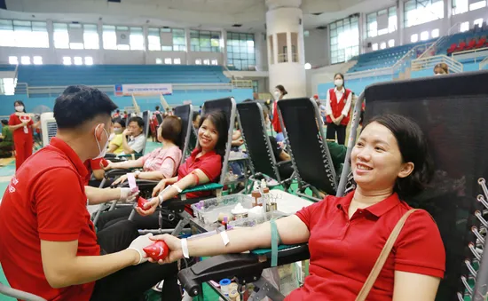 Tôn vinh người hiến máu tiêu biểu toàn quốc năm 2023