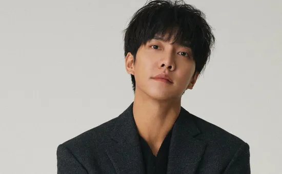 Lee Seung Gi bắt đầu chuyến lưu diễn đầu tiên tại Mỹ