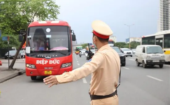 Tổng kiểm tra phương tiện kinh doanh vận tải