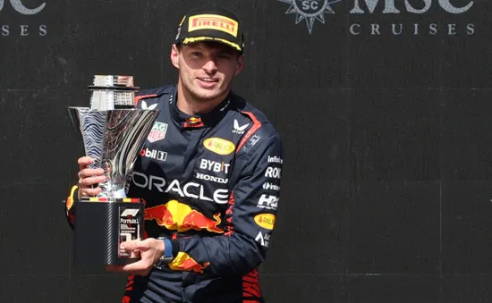 Max Verstappen cân bằng kỷ lục của Michael Schumacher