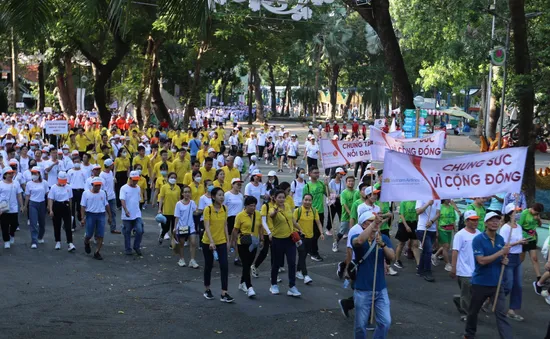 TP Hồ Chí Minh: 5.000 người đi bộ đồng hành vì nạn nhân chất độc da cam/dioxin