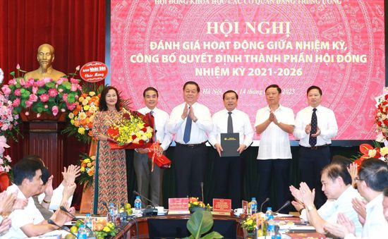 Công bố thành phần Hội đồng Khoa học các cơ quan Đảng Trung ương