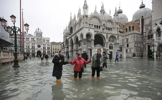 UNESCO khuyến nghị đưa Venice vào danh sách di sản đang nguy cấp