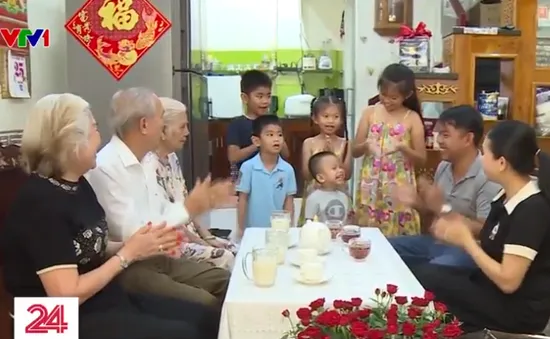 Quan tâm hàng ngày để cha mẹ sống vui khỏe