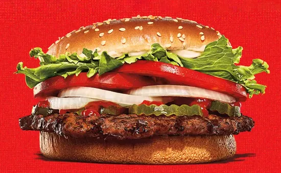 Burger King bị kiện vì quảng cáo bánh hamburger lớn hơn thực tế