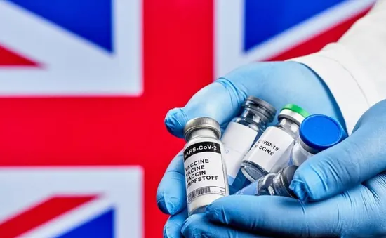 Các nhà khoa học Anh chuẩn bị vaccine cho “căn bệnh X” bí ẩn