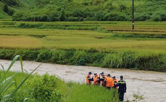 Sơn La: Mưa lũ làm 3 người mất tích