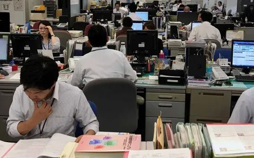 Nhật Bản: Lương trung bình nhân viên nữ chỉ bằng 71,7% lương nhân viên nam