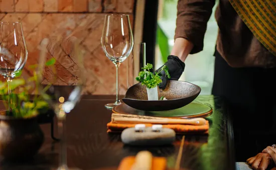 Ẩm thực chay tinh tế, sáng tạo thu hút nhiều người trẻ