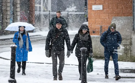 Nhiều trường học tại Anh đóng cửa do thời tiết giá rét