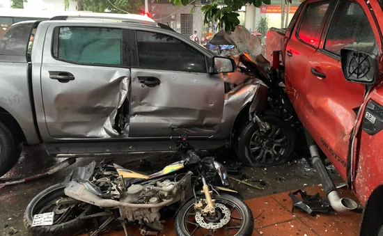 Khởi tố lái xe đạp nhầm chân ga khiến 3 người chết ở Quảng Ninh