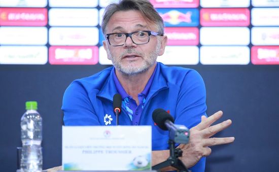 HLV Philippe Troussier: “Tôi tin tưởng vào các cầu thủ, vì họ nỗ lực hết sức mỗi ngày”