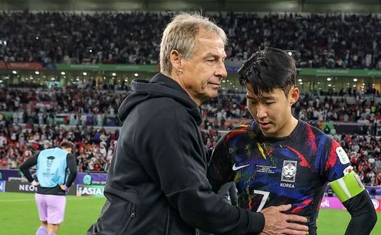 Các quan chức Hiệp hội bóng đá Hàn Quốc đồng thuận sa thải HLV Jurgen Klinsmann