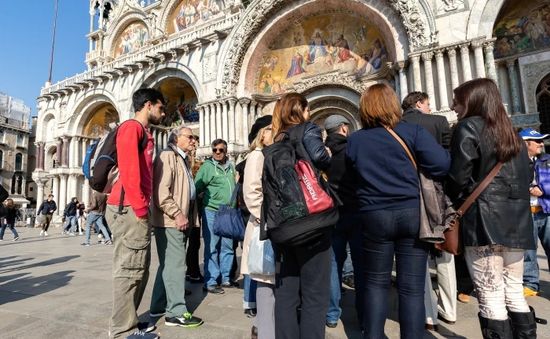 Venice nỗ lực giải quyết tình trạng quá tải du lịch bằng nhiều quy định mới