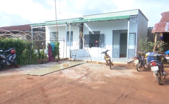 Đắk Nông: Hỗ trợ đồng bào dân tộc thiểu số nghèo xây nhà