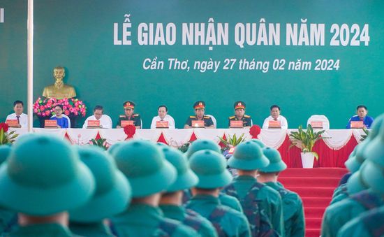 Nhiều cung bậc cảm xúc của tân binh Cần Thơ trong ngày nhập ngũ