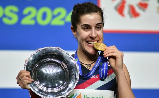 Carolina Marin vô địch đơn nữ giải cầu lông toàn Anh