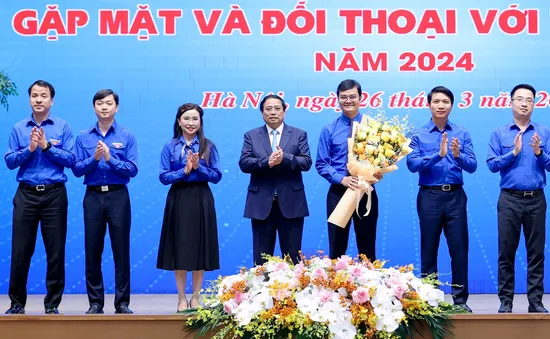 Thủ tướng Phạm Minh Chính gặp mặt, đối thoại với thanh niên