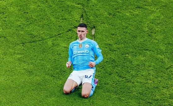 Foden cùng Haaland tỏa sáng đưa Man City ngược dòng đánh bại Man Utd