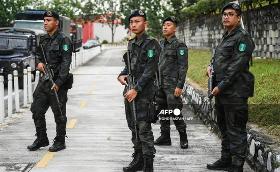 Malaysia bắt giữ người có hộ chiếu Israel mang vũ khí