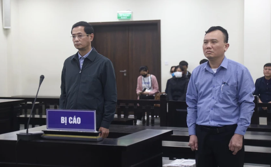 Cựu Giám đốc CDC Hà Nội bị đề nghị 30 - 36 tháng tù treo