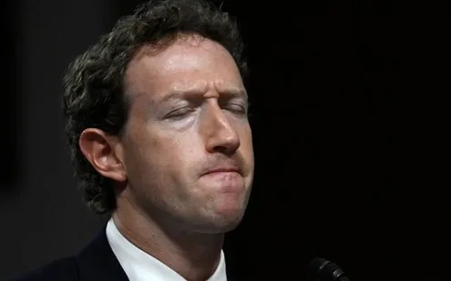 Mark Zuckerberg và Facebook mất bao nhiêu tiền sau sự cố sập toàn cầu?