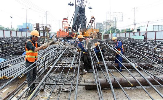 Khẩn trương hoàn thiện thủ tục đầu tư các dự án đầu tư công trung hạn