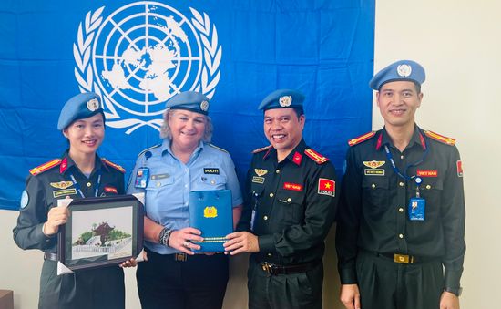 3 sĩ quan công an Việt Nam được trao Bằng khen, Giấy khen của Phái bộ Gìn giữ hòa bình LHQ