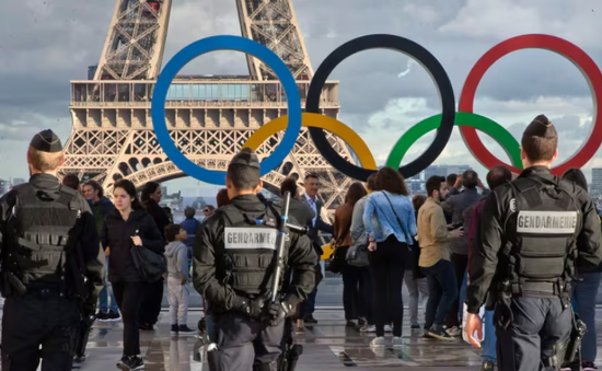 Pháp huy động khoảng 2.000 binh sĩ nước ngoài tăng cường an ninh cho Olympic 2024