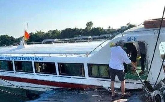 Hướng dẫn viên vụ tai nạn tàu du lịch trên sông Tiền đã tử vong