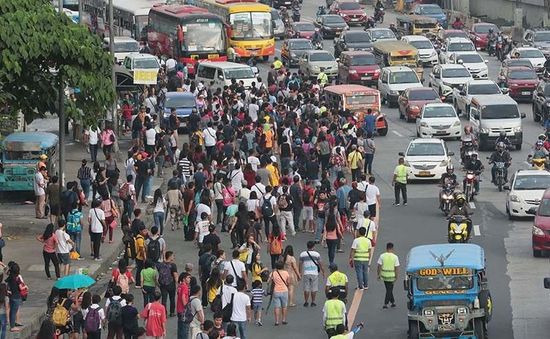 Philippines thay đổi giờ làm tại khu vực thủ đô để hạn chế tắc đường