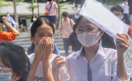 Tuyển sinh lớp 10 ở Hà Nội: Các trường tư thục chiêu sinh bằng xét tuyển
