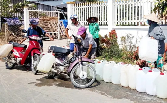 Tiền Giang công bố tình huống khẩn cấp do thiên tai xâm nhập mặn