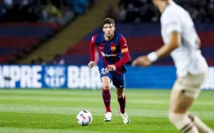 Sergi Roberto gia hạn hợp đồng với Barcelona