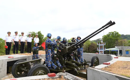 Vùng 5 Hải quân nâng cao tinh thần sẵn sàng chiến đấu