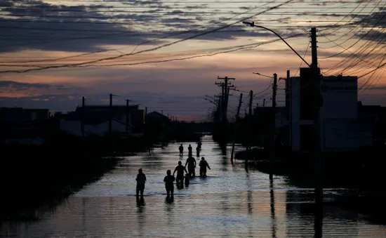 Số người thiệt mạng vì lũ lụt ở miền Nam Brazil tăng lên 136