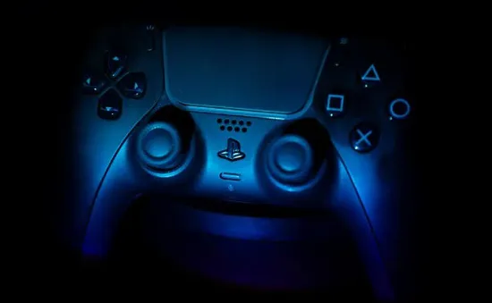 PlayStation 5 tiêu thụ yếu, lợi nhuận của Sony giảm