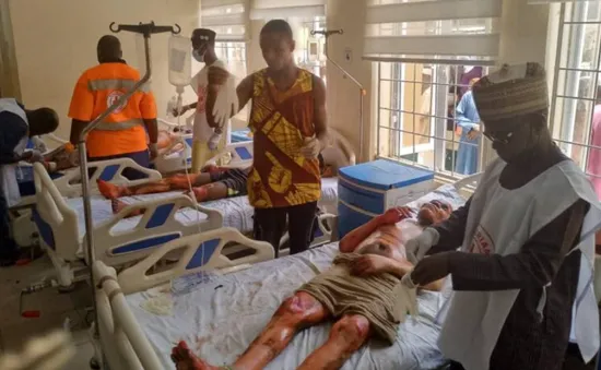 11 người thiệt mạng trong vụ đốt nhà thờ Hồi giáo ở Nigeria