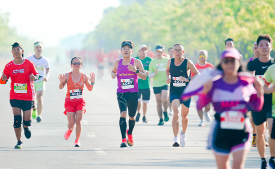 Hơn 4.500 vận động viên tham gia giải Marathon Bình Thuận 2024