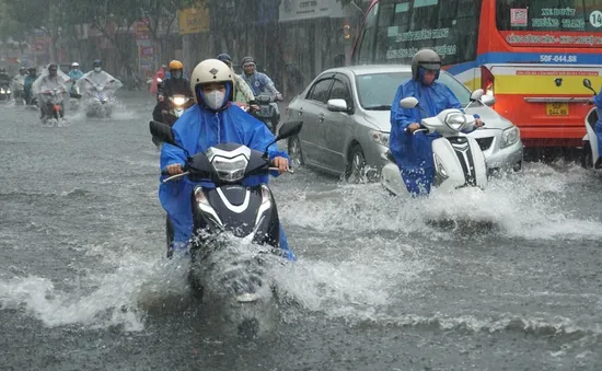 Nguy cơ tái diễn ngập úng ở các thành phố do mưa lớn