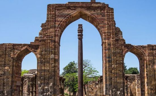 Bí ẩn: cây cột sắt tồn tại hơn 1600 năm ở Ấn Độ nhưng chưa bị gỉ sét