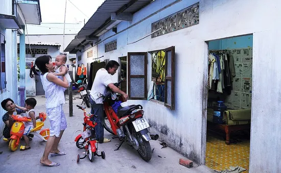 Hơn 70% công nhân, người lao động ở Hà Nội phải thuê nhà trọ