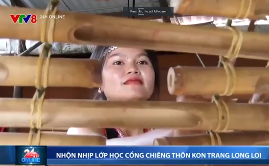 Nhộn nhịp lớp học cồng chiêng thôn Kon Trang Long Loi