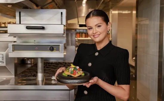 Selena Gomez làm chương trình truyền hình mới về ẩm thực