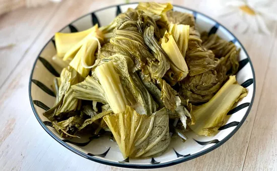 Cách làm dưa muối chua cho ngày Hè