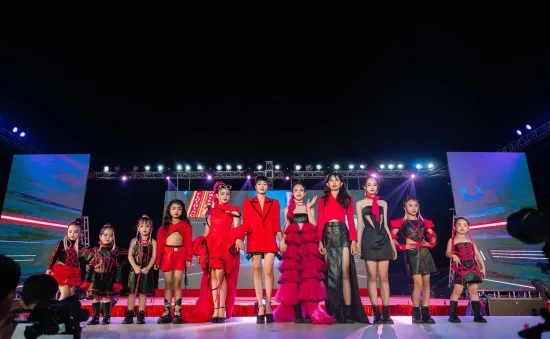 Fashion show “Xứ sở Ước Mơ” tạo tiếng vang lớn vào dịp Quốc tế thiếu nhi